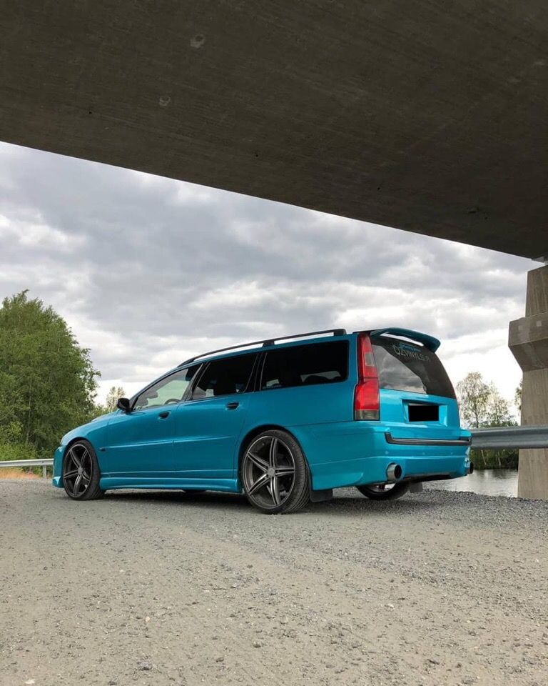 Оклейка пленкой Honda цвет candy metallic RB16 Sea Turquoise